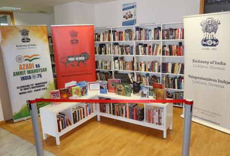 Otvoritev indijskega kotička v lucijski knjižnici